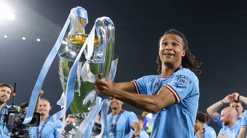 Aké uitzinnig na Champions League-winst: 'Dit was een perfect seizoen'