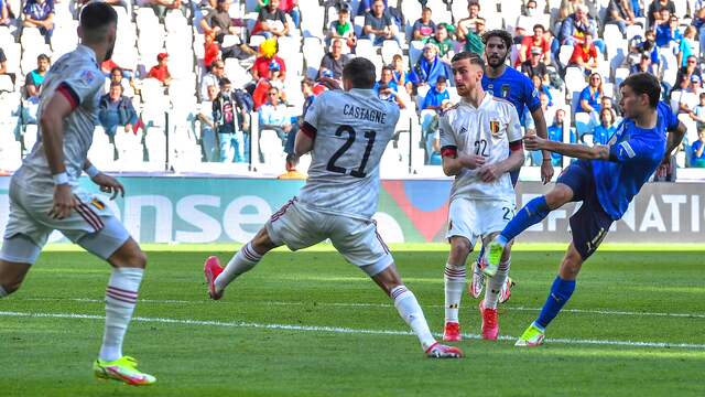 Nicolò Barella opende de score in Turijn.