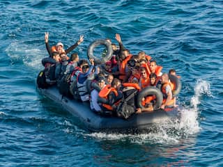 Driehonderd migranten gered op Middellandse Zee