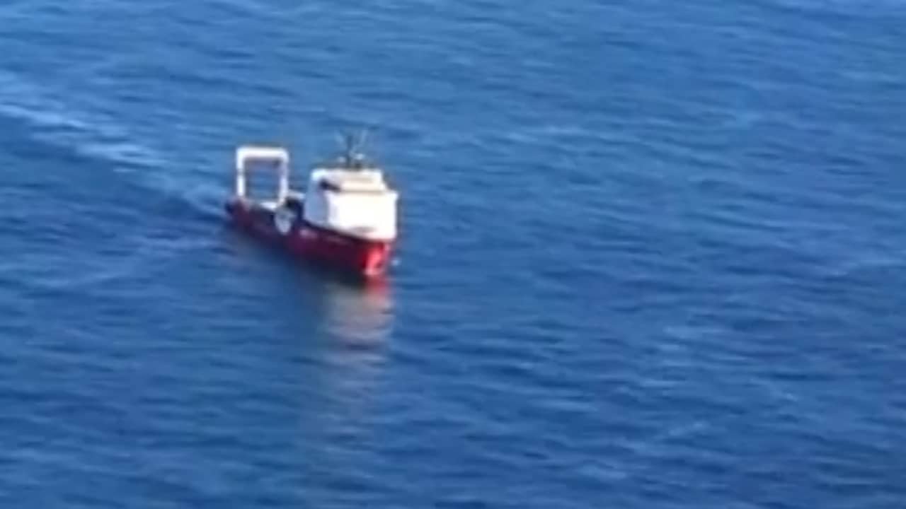 Beeld uit video: Boten zoeken met sonar naar vliegtuig voetballer Sala