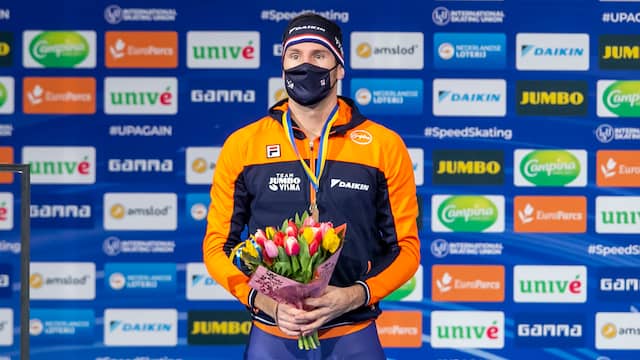 Thomas Krol won zondag de 1.000 meter bij de World Cup in Thialf.