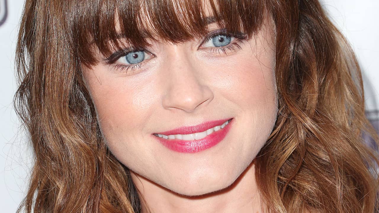 Gilmore Girls-actrice Alexis Bledel verwacht kind | Achterklap | NU.nl