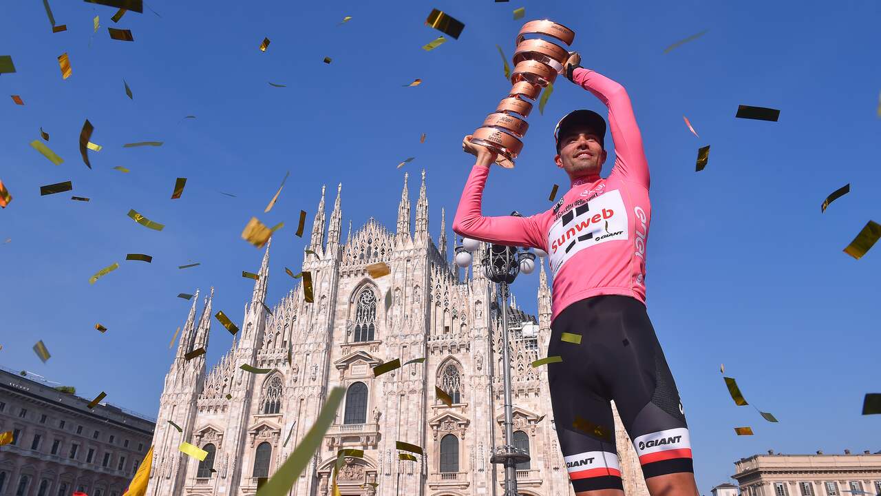 Tom Dumoulin na zijn eindzege in de Giro d'Italia in 2017.