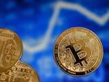 Marktwaarde bitcoin door grens van 1 biljoen dollar na aanhoudende stijging