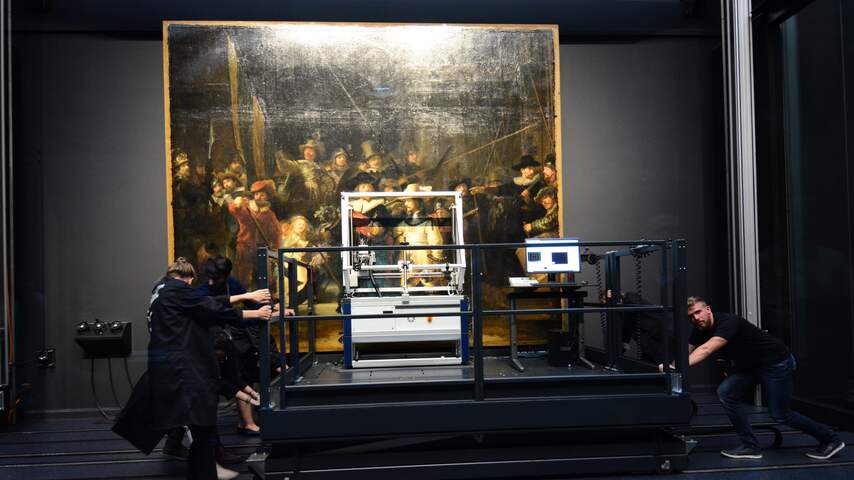 Rijksmuseum schuift planning restauratie De Nachtwacht half jaar op