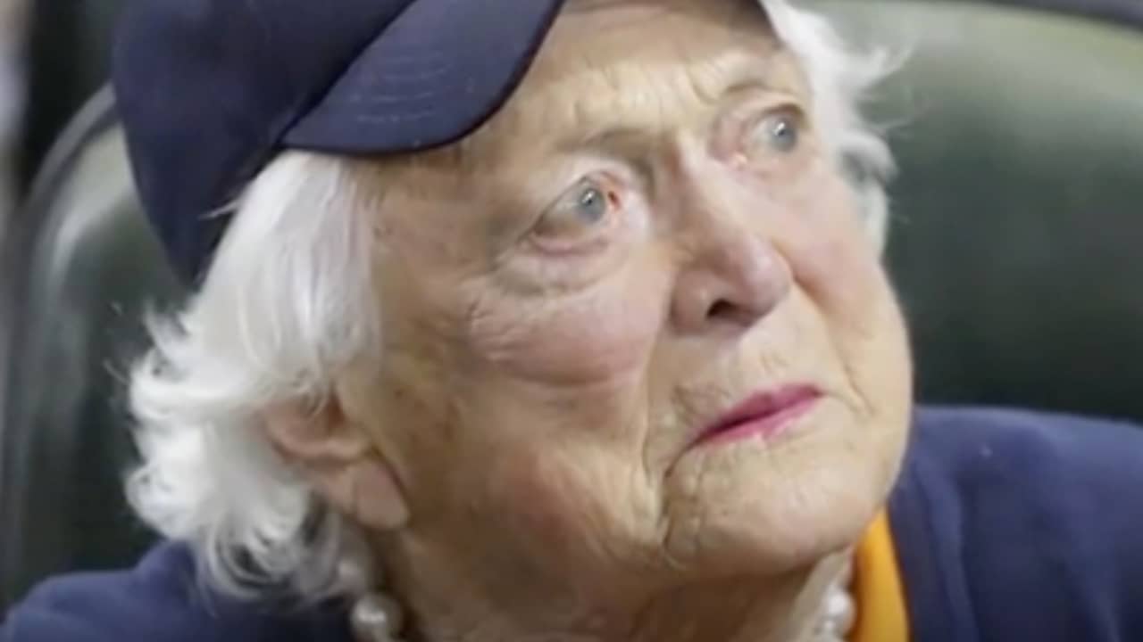 Beeld uit video: Oud-First Lady Barbara Bush (92) overleden