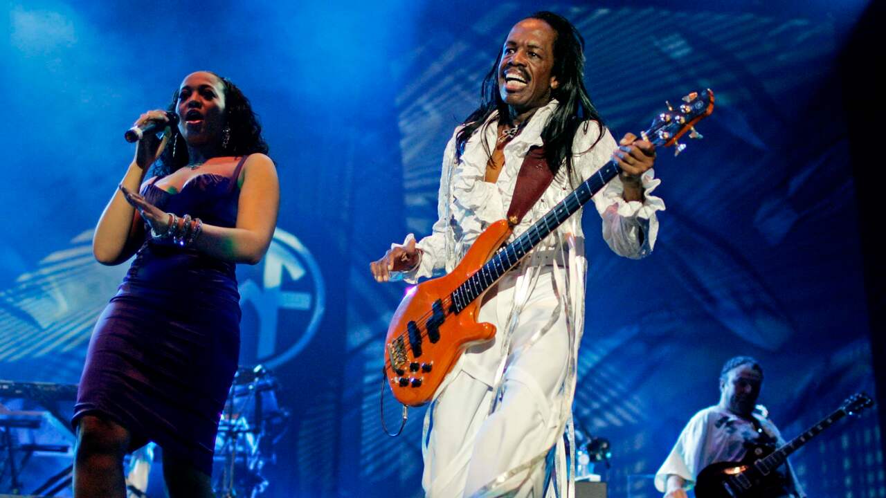 Earth, Wind & Fire - September