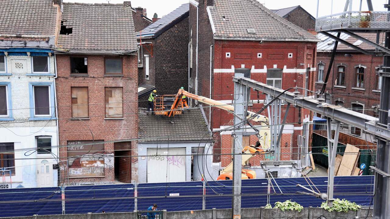 House of Belgian child murderer Dutroux becomes memorial place after demolition |  NOW