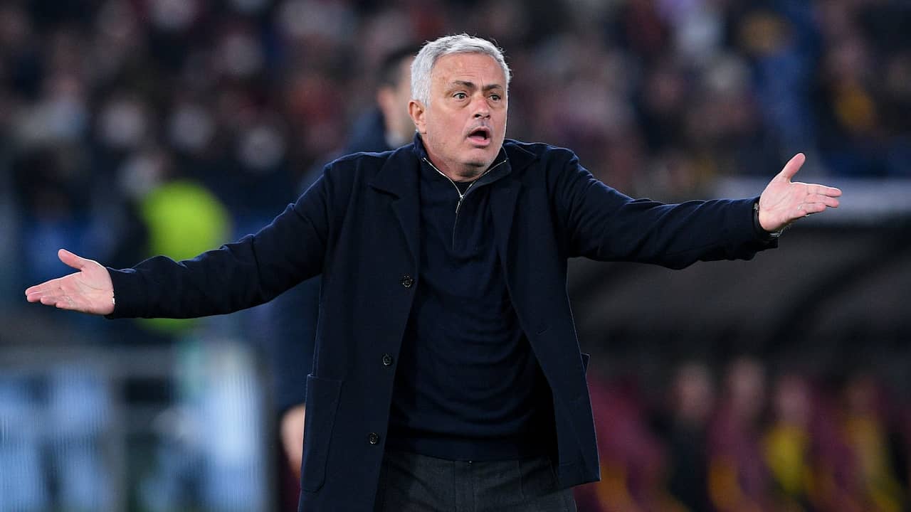 Il circo di Mourinho corre a tutto gas a Roma: ‘Lui vede tutta la partita’ |  proprio adesso