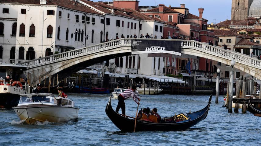 Burgemeester Venetië pakt restaurants met woekerprijzen aan