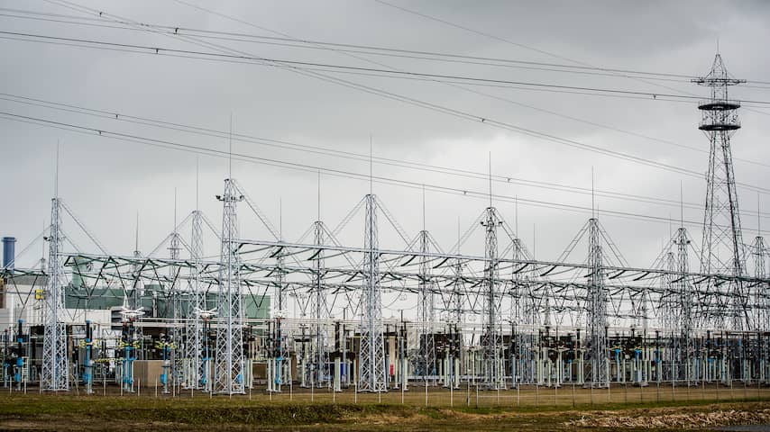 In steeds meer steden kan elektriciteitsnet geen nieuwe groene stroom aan
