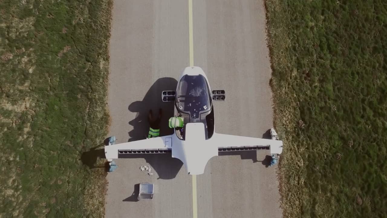 Lilium Aviation toont haar vliegende auto