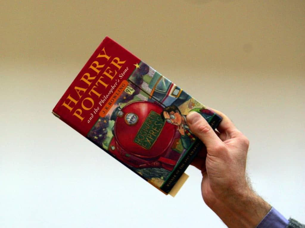 Cater repertoire muis of rat Eerste druk van Harry Potter-boek levert 36.000 euro op | NU - Het laatste  nieuws het eerst op NU.nl