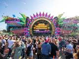 NIET Waarom festivaltickets een stuk duurder zijn geworden