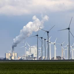 Rijkste 1 procent stoot dubbel zoveel CO2 uit als armste helft