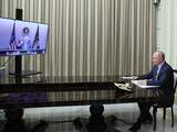 Biden waarschuwt Poetin in videogesprek voor escalatie aan grens Oekraïne