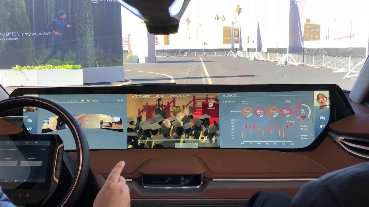Beeld uit video: Zo ziet de 'smartphone-auto' Byton er van binnen uit