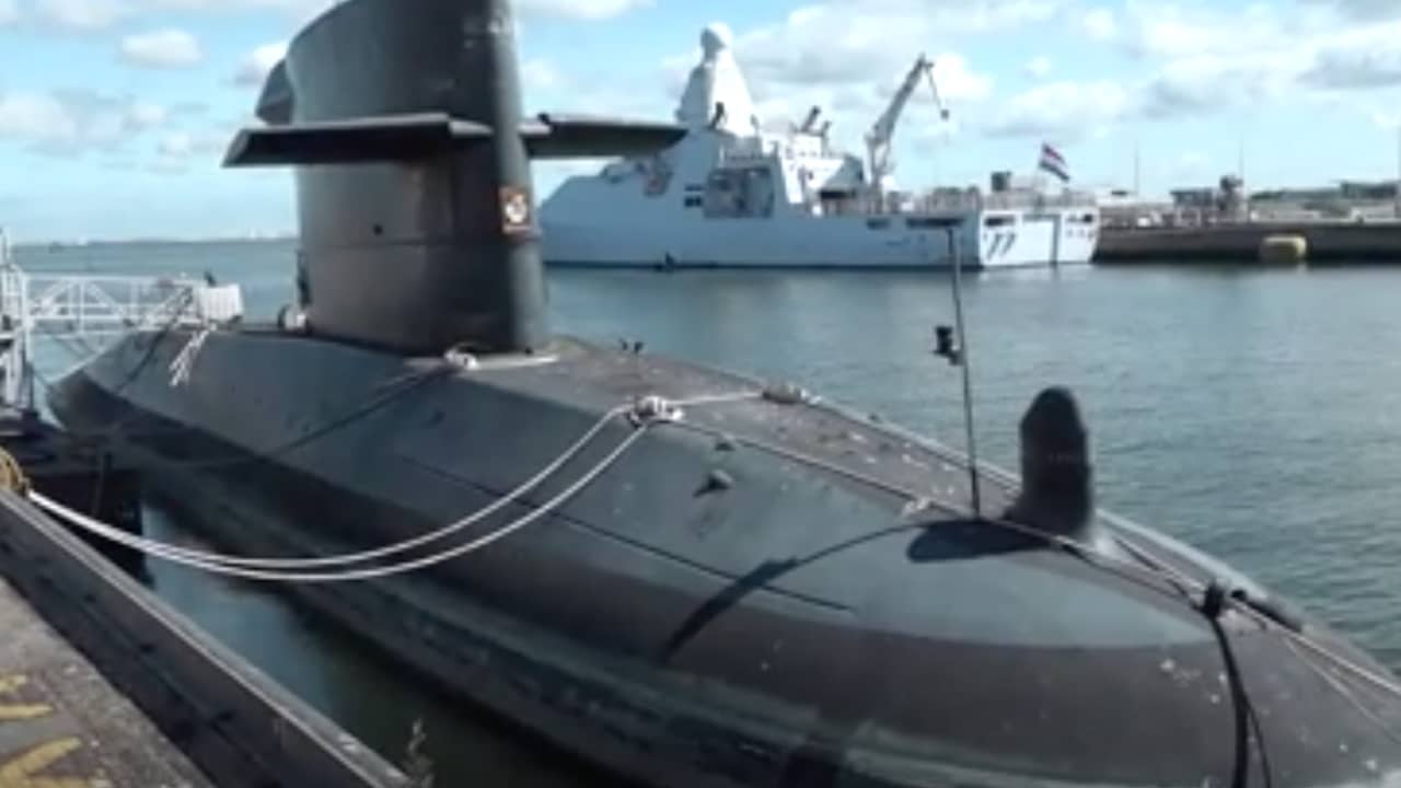 Beeld uit video: Torpedo's en sportruimte: Marine geeft kijkje in onderzeeër