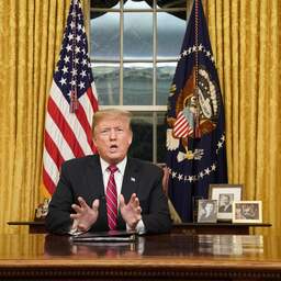 Onderzoek naar banden van Donald Trump met Deutsche Bank