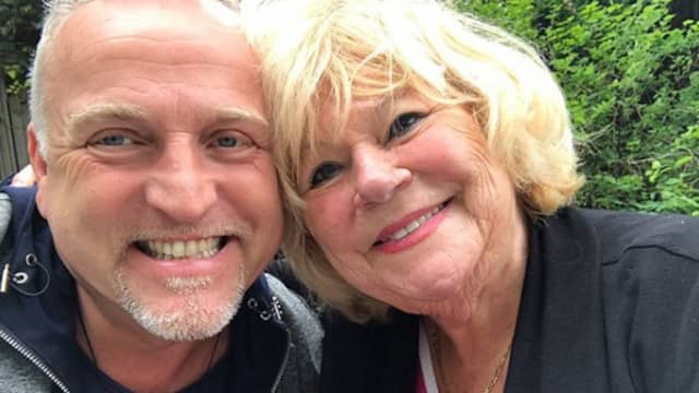 Gordon met Tineke de Nooij. (Foto: Instagram/Gordon)