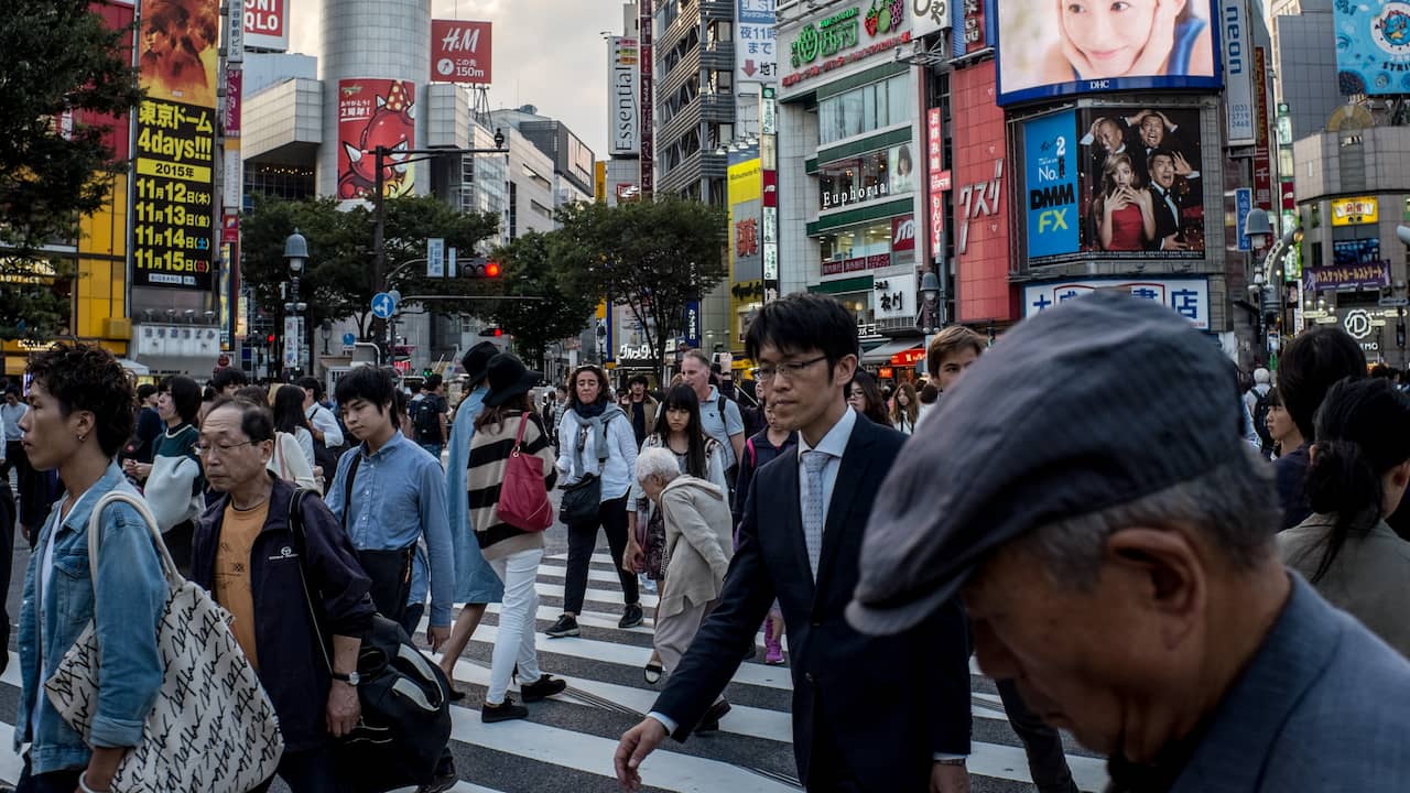 China and Japan wrestle with inflation and the crown |  NOW