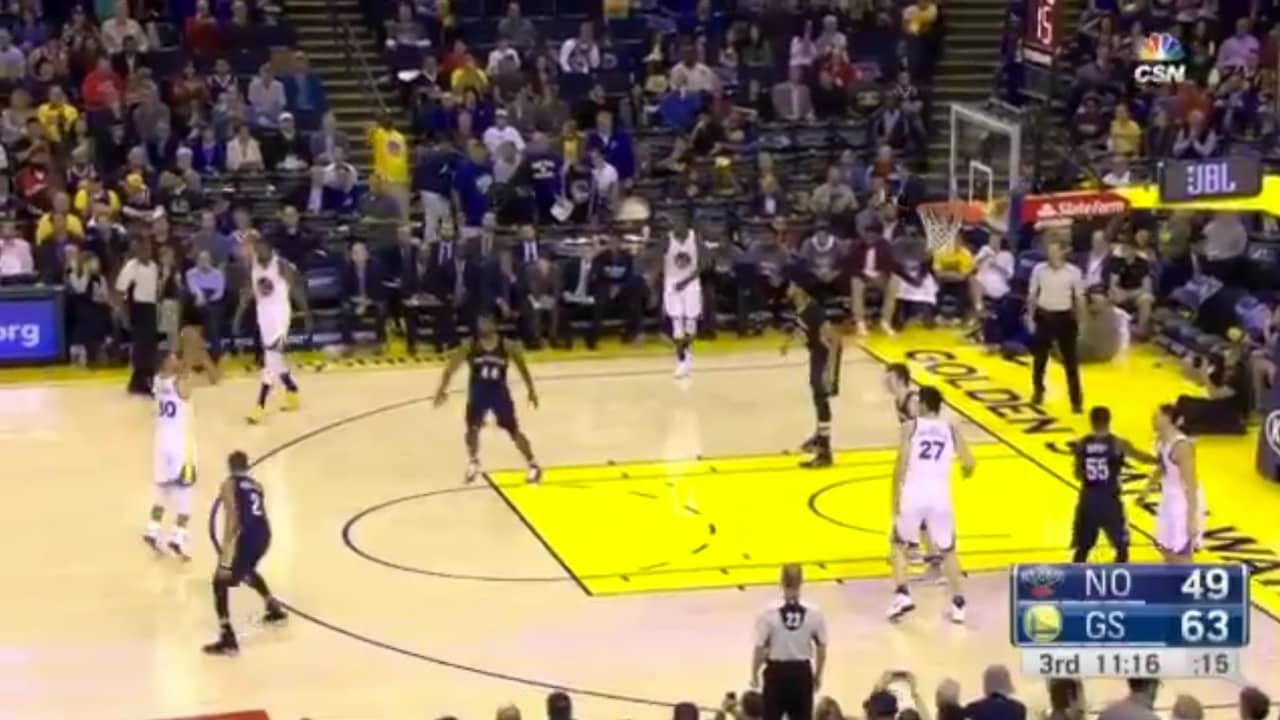 Bekijk hier de driepunters van Curry's nieuwe NBA-record