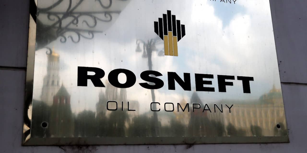 Russisch staatsoliebedrijf Rosneft gaat flink aandelen inkopen
