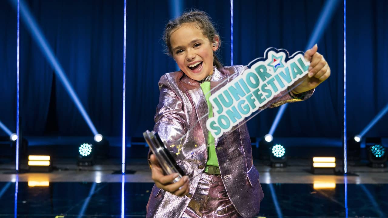 bovenste Editor Af en toe Luna (12) wint Junior Songfestival en vertegenwoordigt Nederland in Armenië  | Media en Cultuur | NU.nl