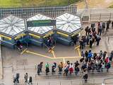 PARIJS - Luchtfoto gemaakt op 21-01-2017 van de afzetting rond de Eiffeltoren. Parijs plaatst een permanente afzetting rond de Eiffeltoren om het risico op een aanslag door terroristen te verkleinen. ANP JOHN GUNDLACH **NAAMSVERMELDING FOTOGRAAF VERPLICHT**
