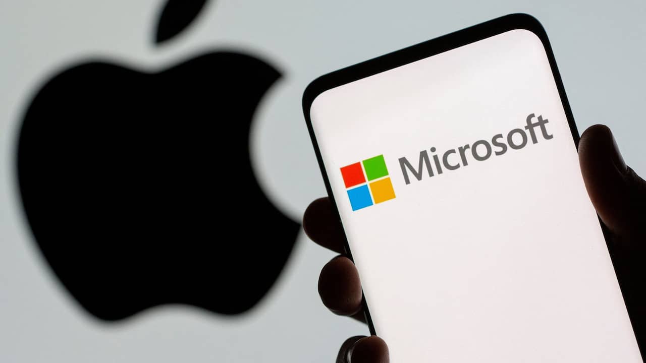 Microsoft Surpasses Apple as Most Valuable Stock Exchange Company in the World