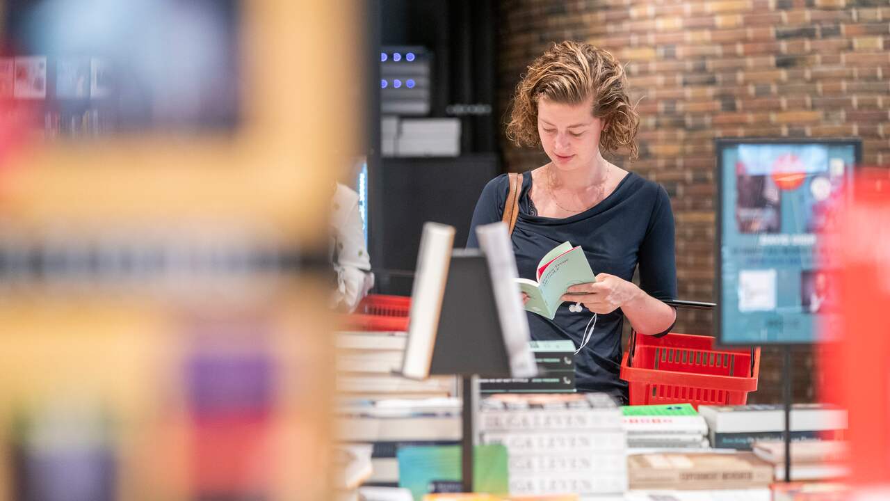 Catastrofaal Inactief Bedrijf Boekenverkoop ondanks dichte winkels in de lift, Zeven Zussen meest  verkocht | Boek & Cultuur | NU.nl