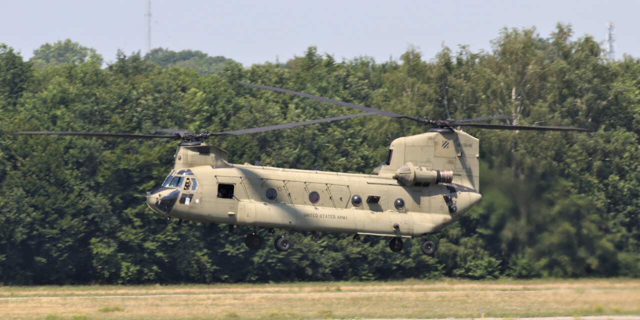 Helikopters Amerikaanse leger via Eindhoven en Rotterdam naar eigen land