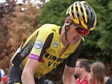 Gesink breekt sleutelbeen en bekken bij val in Luik en mist Giro