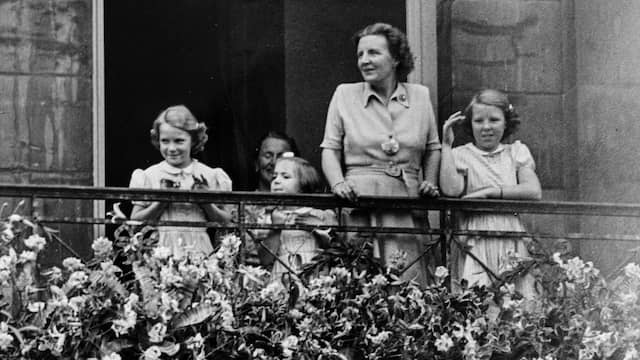 Eerste koninginnedag op 30 april (1949)