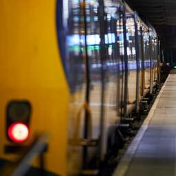NS rijdt vanaf 7 februari met minder treinen door hoog verzuim