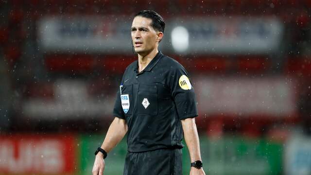 Serdar G??z??b??y??k heeft donderdag de leiding over Leicester City-Slavia Praag.