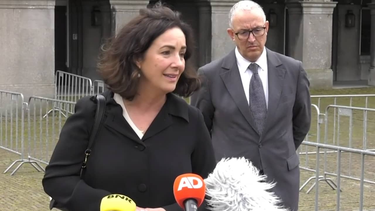 Beeld uit video: Halsema over politieactie Broek in Waterland: 'Knap uit m'n vel van trots'