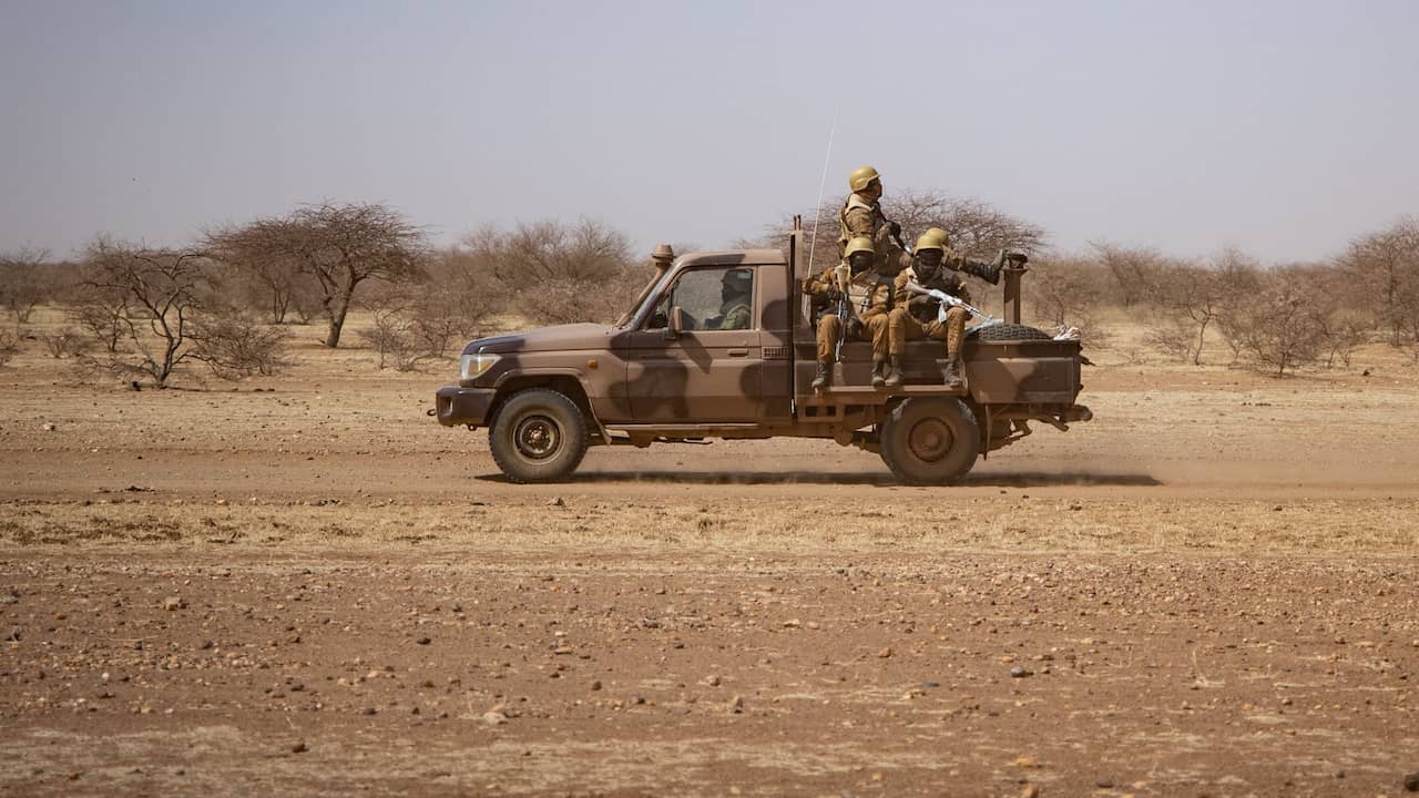 Puluhan warga sipil tewas dalam serangan terhadap konvoi di Burkina Faso |  Saat ini