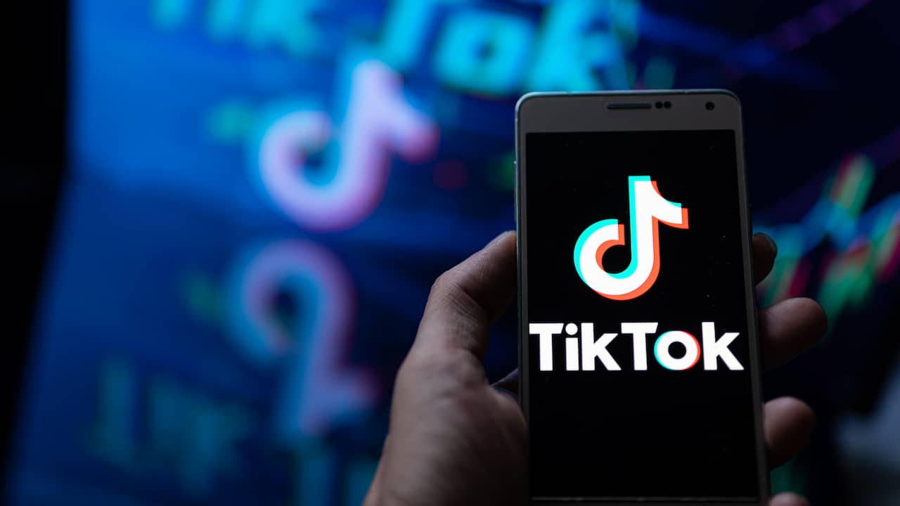 Beeld uit video: Waarom het een probleem is dat TikTok nepnieuws zo slecht herkent