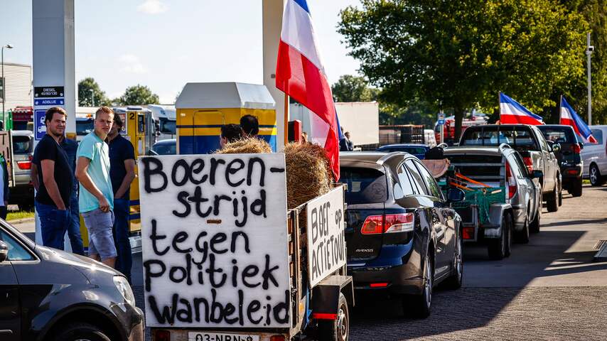 Boeren Protesteren Dinsdag In Voortuin Koning Willem-Alexander In Den ...