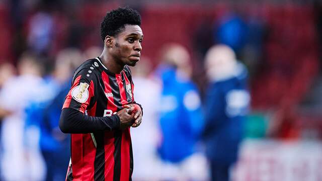 Jeremie Frimpong scoorde, maar had verder weinig reden tot juichen met Bayer Leverkusen.