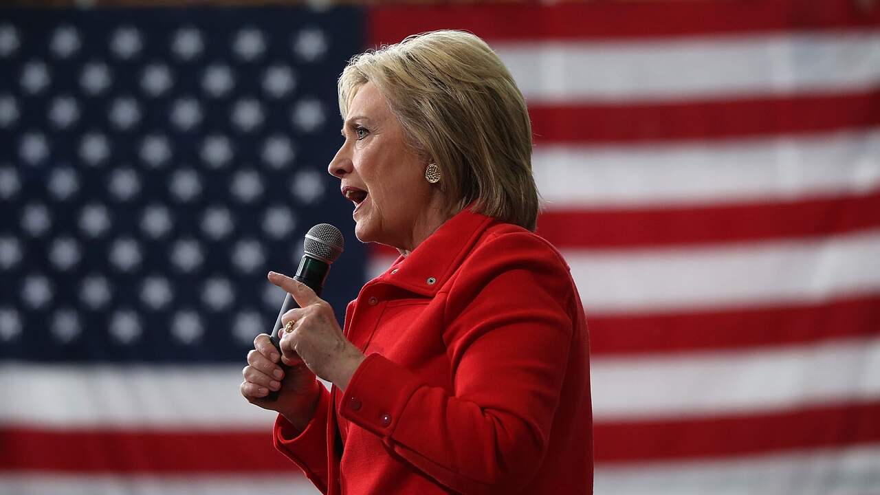 Clinton spreekt van 'ongelofelijke nacht'