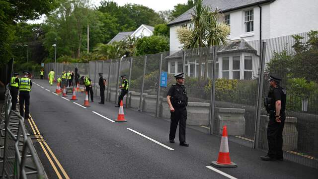 Cornwall omschrijft de G7-top als de grootste gebeurtenis die ooit heeft plaatsgevonden in het stadje. Ruim 6.500 agenten zijn opgeroepen om het evenement te beveiligen.