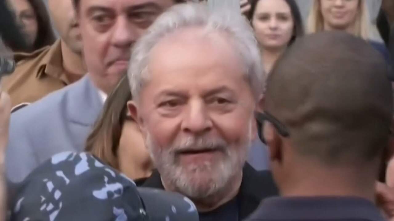 Beeld uit video: Braziliaanse oud-president Lula vrijgelaten