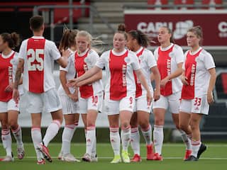 FC Twente nog geen kampioen in Eredivisie Vrouwen: Ajax wint met 7-0 van PEC