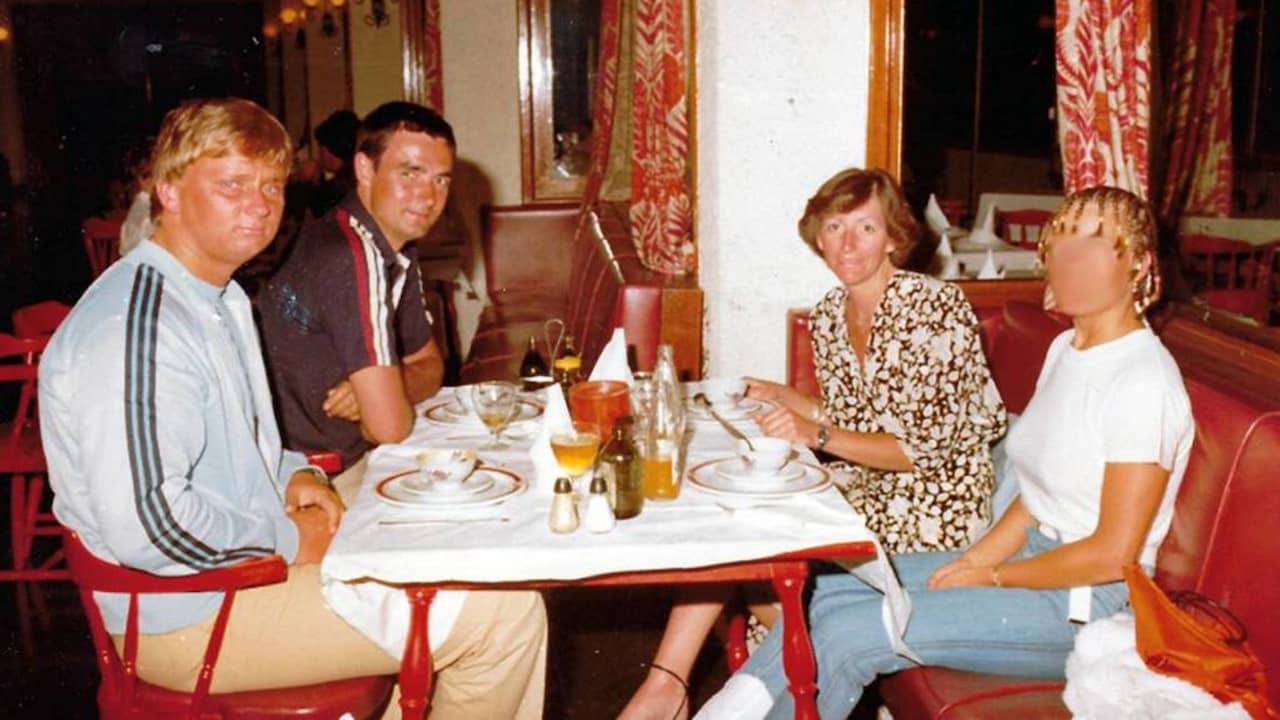 De criminele vrienden Frans Meijer, Jan Boellaard en Cor van Hout gingen ook regelmatig samen met de vrouwen op vakantie.