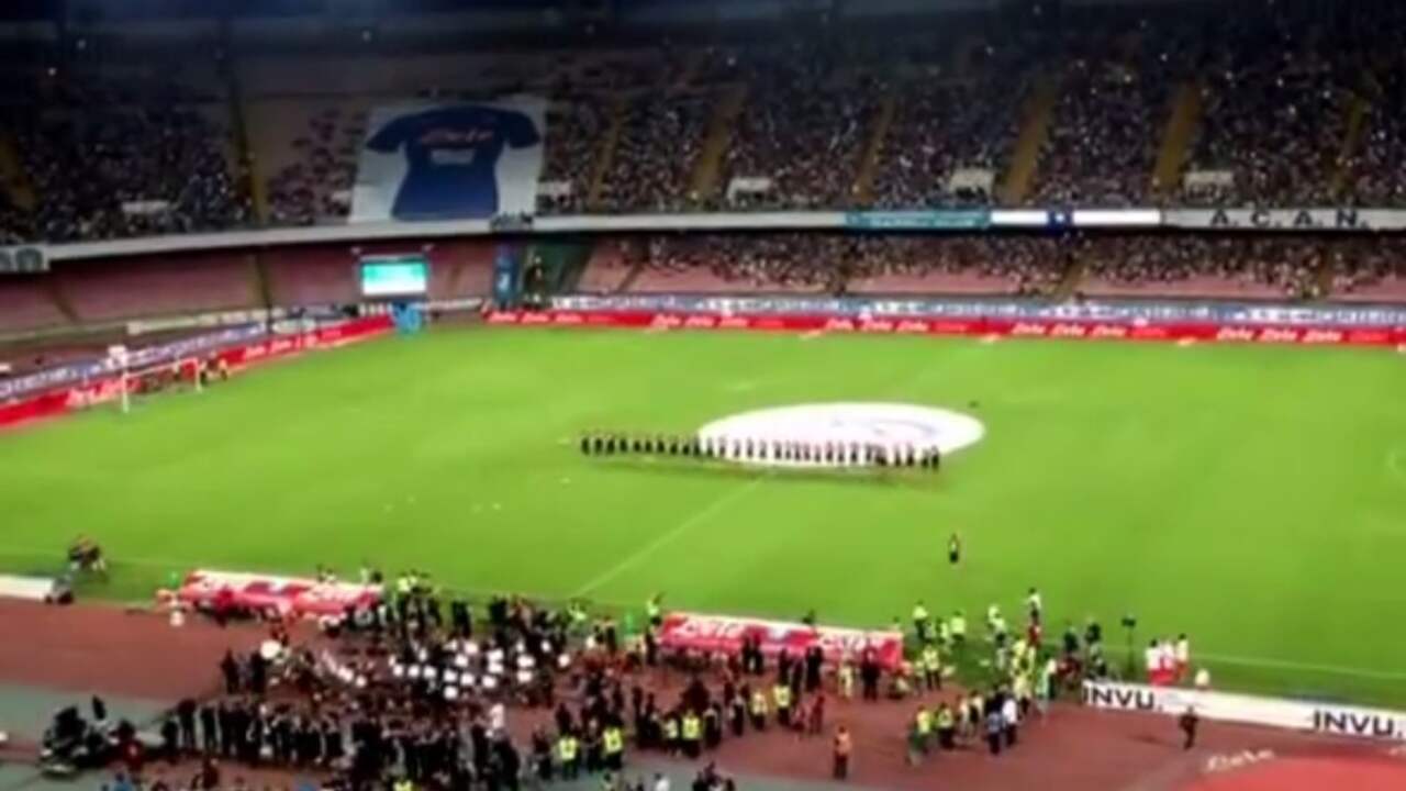 Aanwinst Milik voorgesteld aan Napoli-supporters