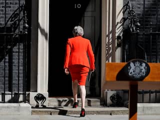 Onmogelijke Brexit-puzzel brengt 'New Iron Lady' uiteindelijk toch ten val