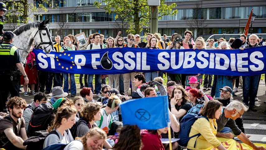XR wil Brussel blokkeren: welke rol speelt EU in afbouw fossiele subsidies?