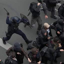 Mensenrechtenorganisaties kritisch over handelen Franse politie bij protesten